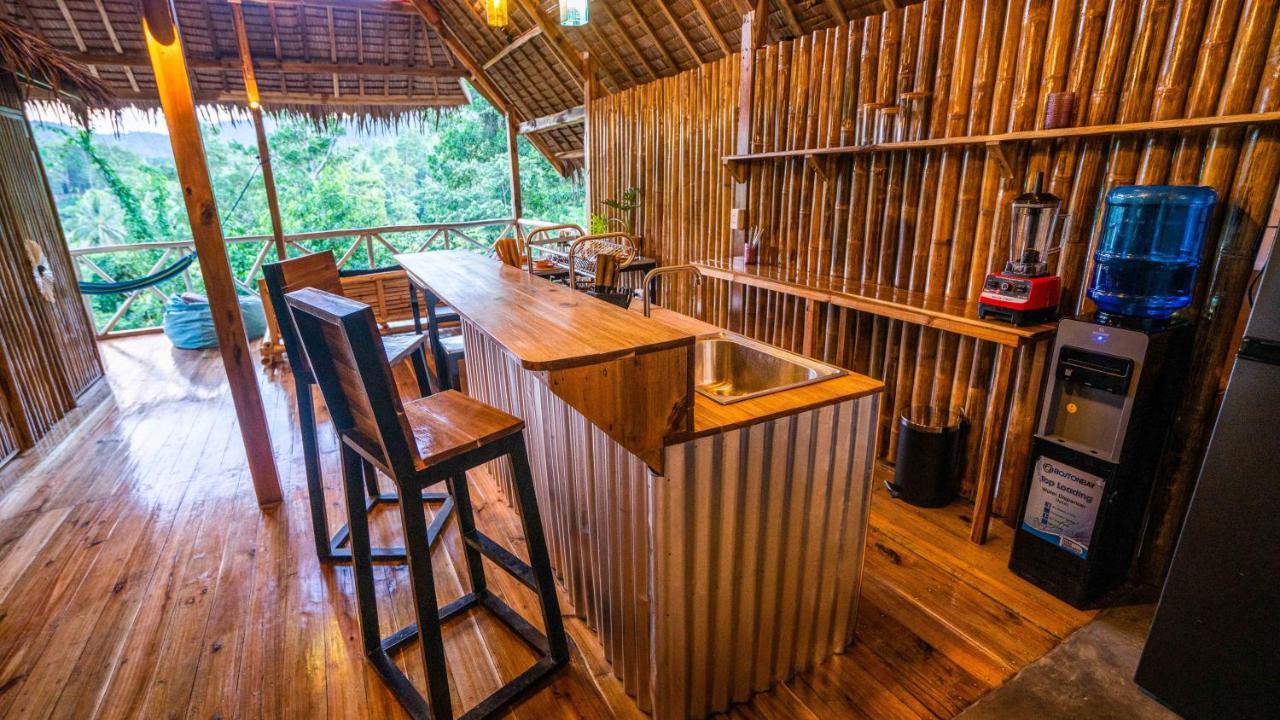 Barya Lang Villa- Native Villa With Jeepney Room El Nido Exteriör bild